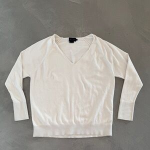 Hatch Cream Ivory Maternity V- Neck Sweater